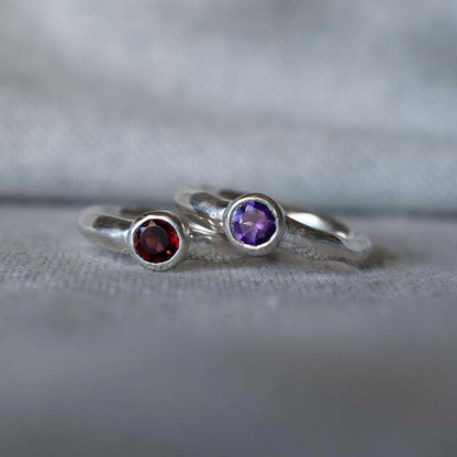 ANILLO DUNA CON PIEDRA DE NACIMIENTO