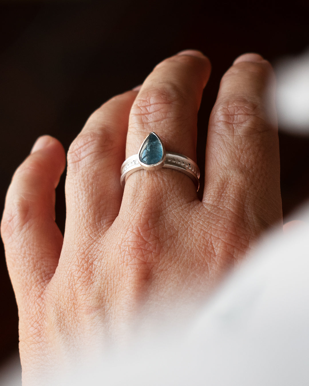ANILLO DHARMA DE AGUAMARINA