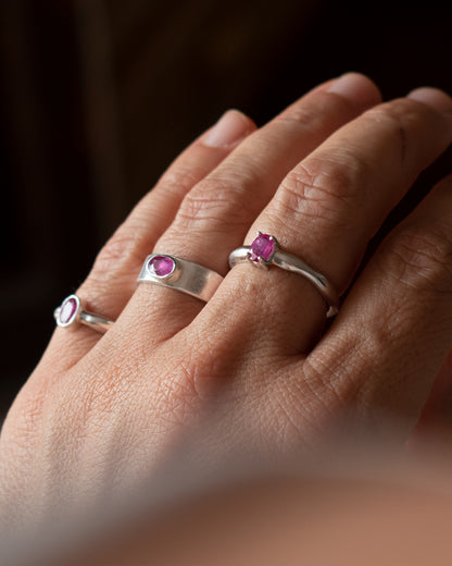 ANILLO CORAL RUBI OVAL