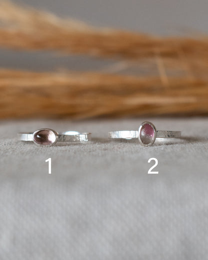 COLECCIÓN ANILLOS TINY TURMALINA Y ÓPALO