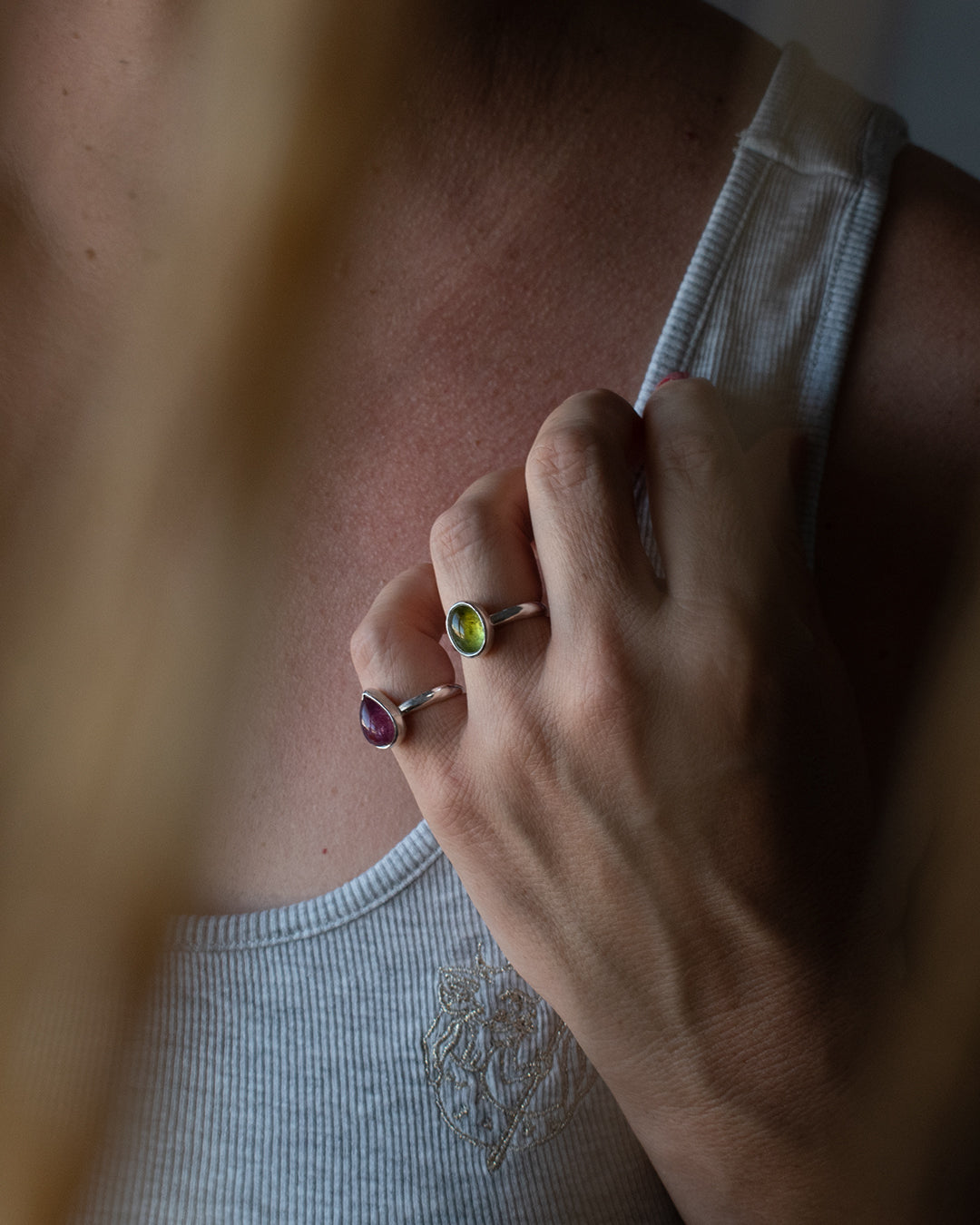 COLECCIÓN ANILLO ORGANICOS DE TURMALINA