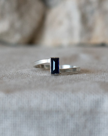 ANILLO ZAFIRO AZUL